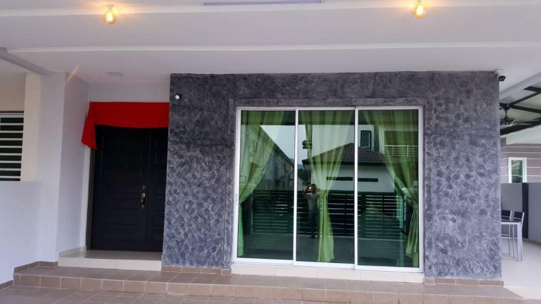 Ipoh Easteden Homestay Экстерьер фото